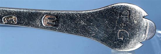 A William & Mary silver tat tail trefid spoon, Length 7 ¼”/185mm , Bowl length 63mm Weight: 1.3oz/37 grms